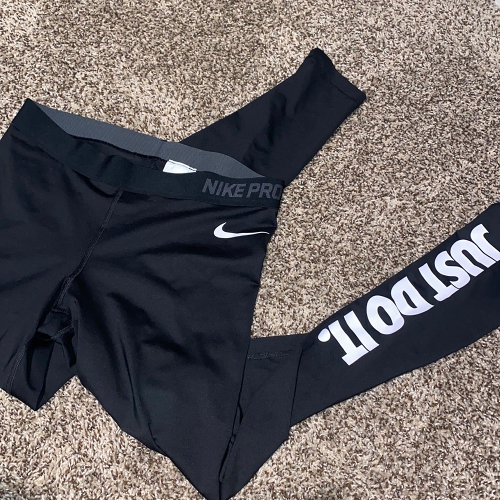 Nike pro leggings